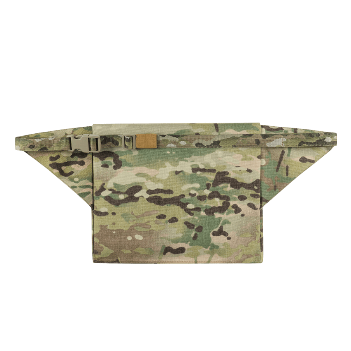 M-Tac Siddeunderlag med Bælte – Multicam i Multicam-camouflage, ideelt til beskyttelse mod kulde og fugt i udendørs miljøer.