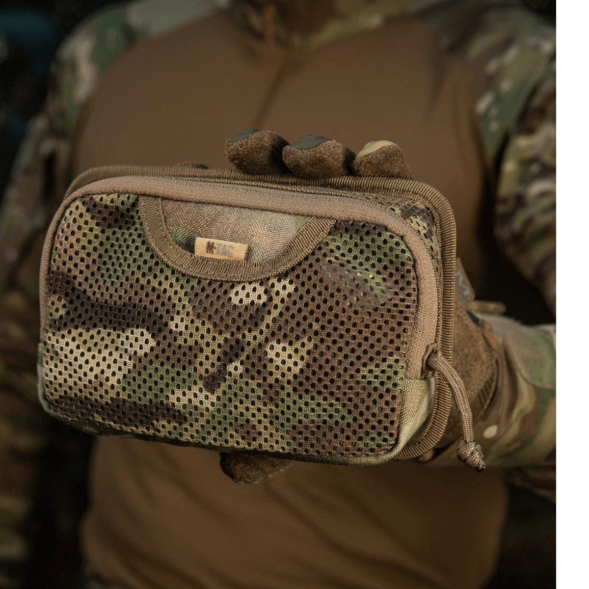 Militær holder M-Tac Hook & Loop Utility Panel, modulært panel med lynlåslomme til tasker, 19x13 cm, camouflage design