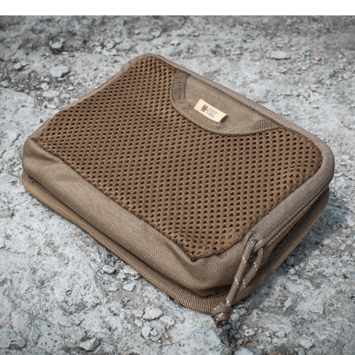 M-Tac Hook & Loop Utility Panel med lynlåslomme, brun modulær panel til rygsæk, 19x13 cm stiv rektangel design, velegnet til småting.