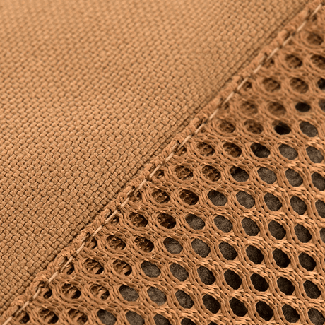 Närbild av M-Tac Mag Drop Pouch Elite textur och material som visar robust design och nätdetaljer för nödutrustning