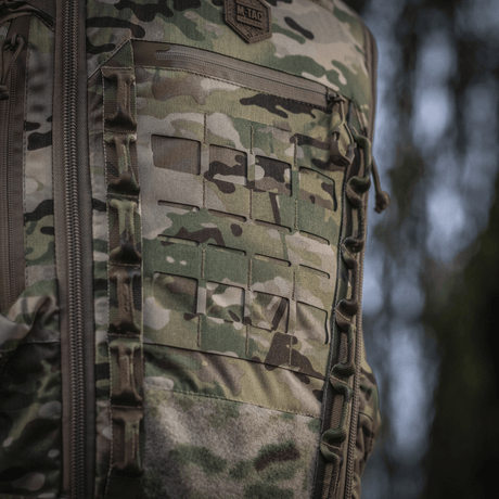 M-Tac Ryggsäck Large Gen.IV Elite med robust Cordura-material och kamouflagedesign, idealisk för ergonomisk och stilfull användning.