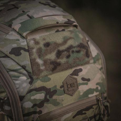 M-Tac Ryggsäck Large Gen.IV Elite i kamouflagemönster med hållbart Cordura-material, nära visning.