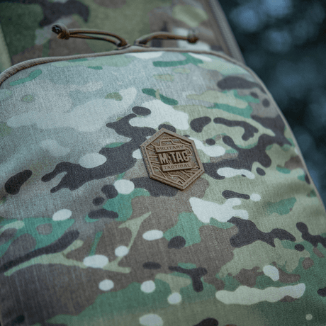 M-Tac Gun Backpack Case 125 cm Gen.II Elite med camouflagedesign och M-Tac-logo, robust för säker transport och skydd av vapen