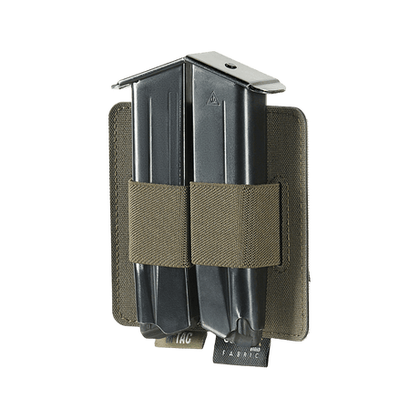 M-Tac Double Mag Pouch Hook Backed Magazine för förvaring av magasin med Velcro-fäste i en M-Tac-väska.