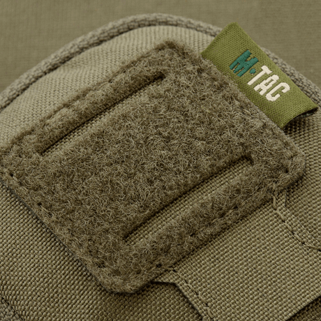 Närbild av M-Tac PC Utility Pouch Elite med Velcro-panel, gjord av 500D Cordura, MOLLE-interface, idealisk för småsaker