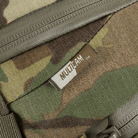 Detaljer av M-Tac Sphaera Hex Hardsling Taske Gen.II Elite med MultiCam-mönster och YKK-dragkedja för funktionell användning.