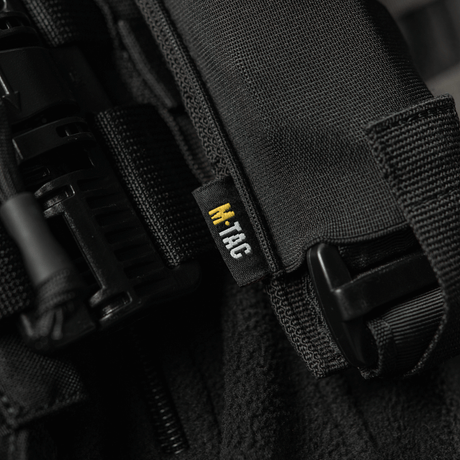 M-Tac Elastisk Tourniquet Pouch Molle Gen.III med praktisk bärdesign och extra fixeringselement i Cordura Squadron.