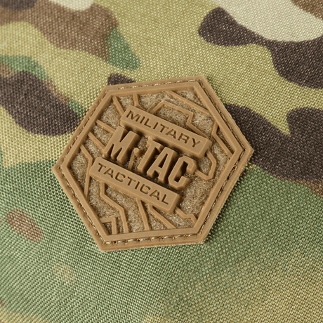 M-Tac Sphaera Hex Hardsling Taske Gen.II Elite med militär patch-design för stilfull bärning.