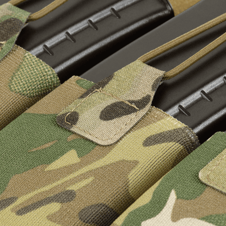 M-Tac Elastisk Triple Magazine Pouch Elite i Cordura 500D-material med MOLLE-system och plats för 3 AK/AR-magasin.
