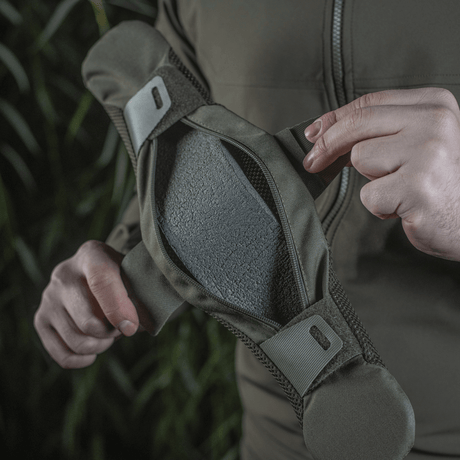 M‑Tac axelremspad 50 mm Elite i slitstarkt Cordura-material med 3D-mesh ventilationssystem.