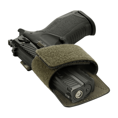 M-Tac Hylster-Insert Light för dold pistolbäring med justerbar velcrorem, idealisk för taktiska väskor med velcropanel.