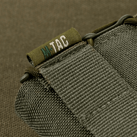 M‑Tac Mag Pouch Kolchan för AK/AR i Cordura med MOLLE-montering för säker magasinförvaring.
