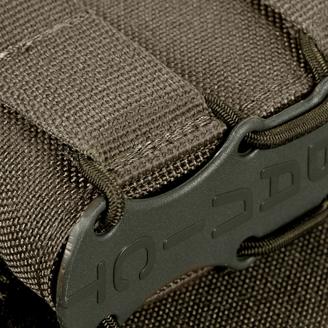 M-Tac magasinficka Kolchan för AK/AR Mini i slitstark Cordura, fokus på hållbarhet och detaljerad sömnad, galleri position 1.