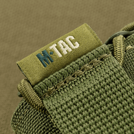 M-Tac PCC magasinficka Kolchan i slitstarkt Cordura med NIJ-certifiering, detalj av etikett och sömmar, galleri position 1.