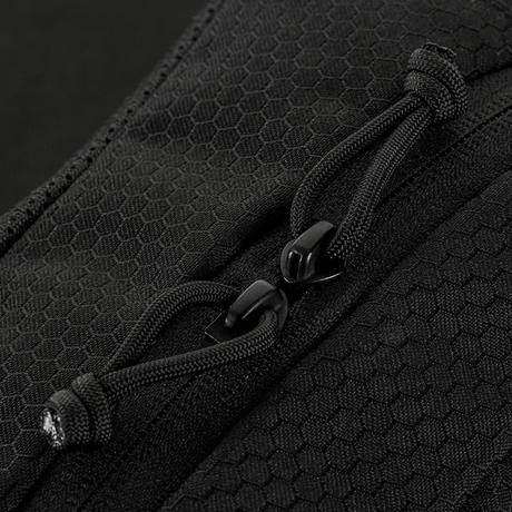 M‑Tac Bältesväska Elite Hex med YKK-dragkedjor på tät svart Cordura, visar kvalitet och hållbarhet för daglig och taktisk användning.