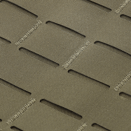 M-Tac frontpanel till Plate Carrier Cuirass QRS XL i slitstarkt Cordura 500D med laserutskärningar, visad i galleri 1