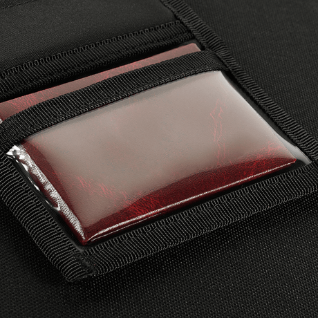 M‑Tac Pung Elite Gen.II Hex med en plastficka för dokument och hållbar design, tillverkad av Cordura Hex 1000D.