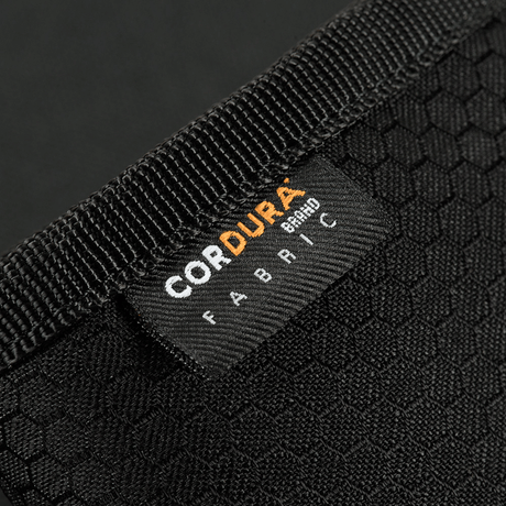 Närbild av M‑Tac Pung Elite Gen.II Hex i Cordura Hex 1000D-tyg med synlig etikett.