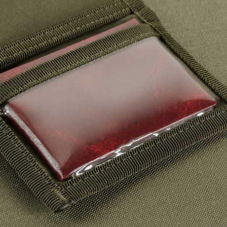M‑Tac Pung Elite Gen.II Hex med plastficka för dokument i slitstarkt Cordura Hex 1000D-material.