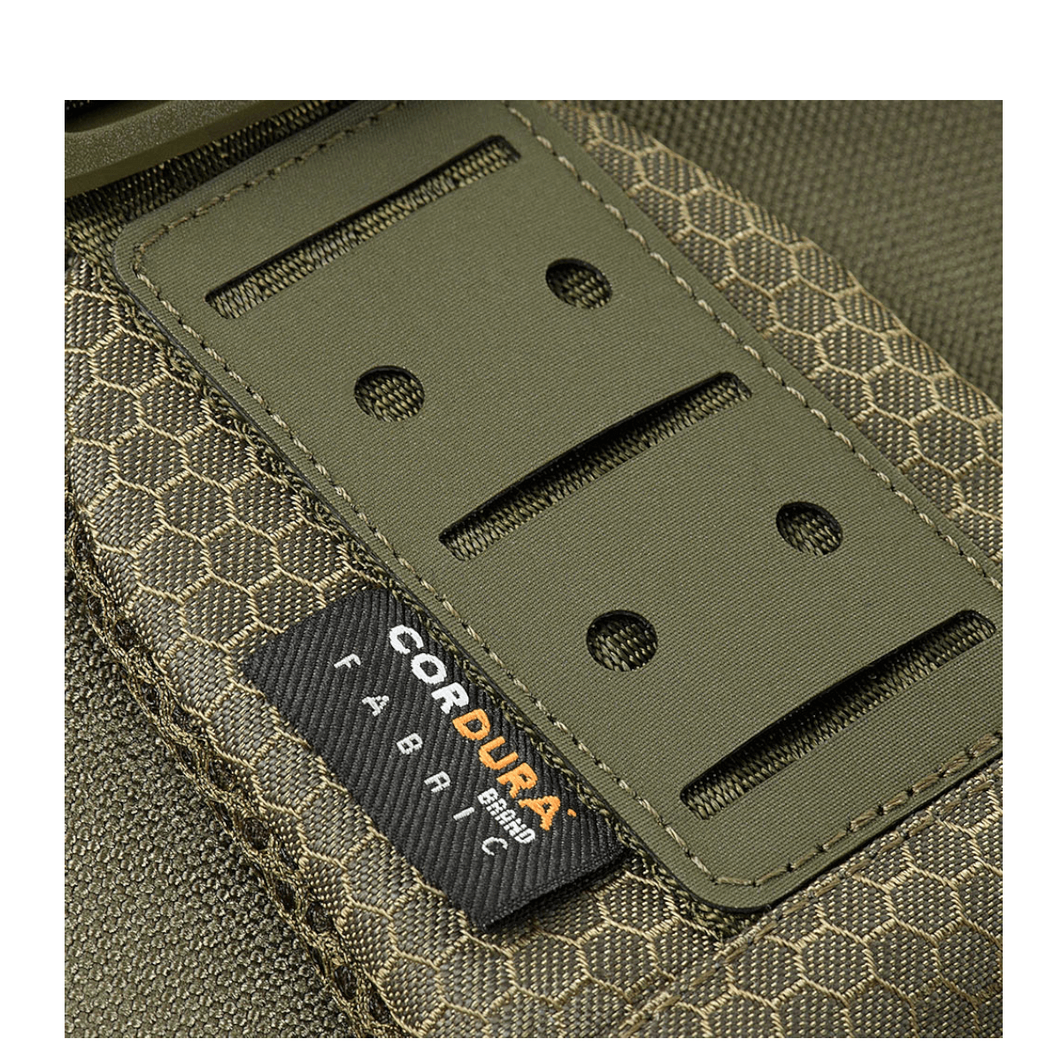 M-Tac Cross Taske Slim Elite Hex i Cordura 500 og Hex materiale, visning af taskens robuste og stilfulde designdetaljer.