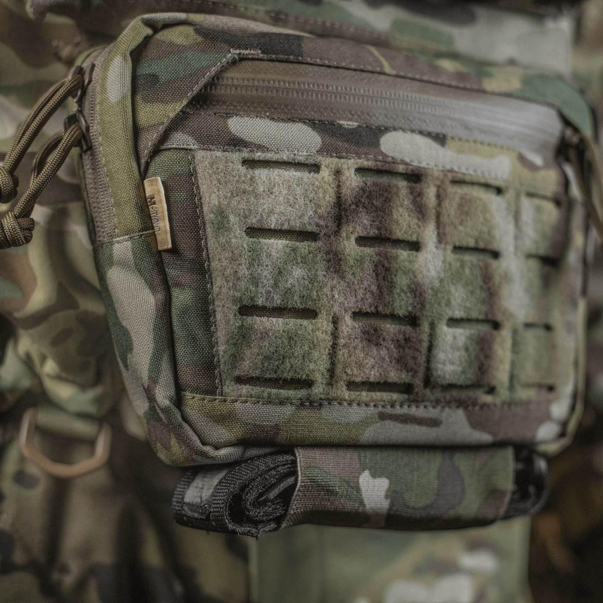 M-Tac Lomme til Tilbehør Lower Large Elite i slidstærkt Cordura 500D-materiale med kamuflagedesign, robust og funktionel til outdoor.