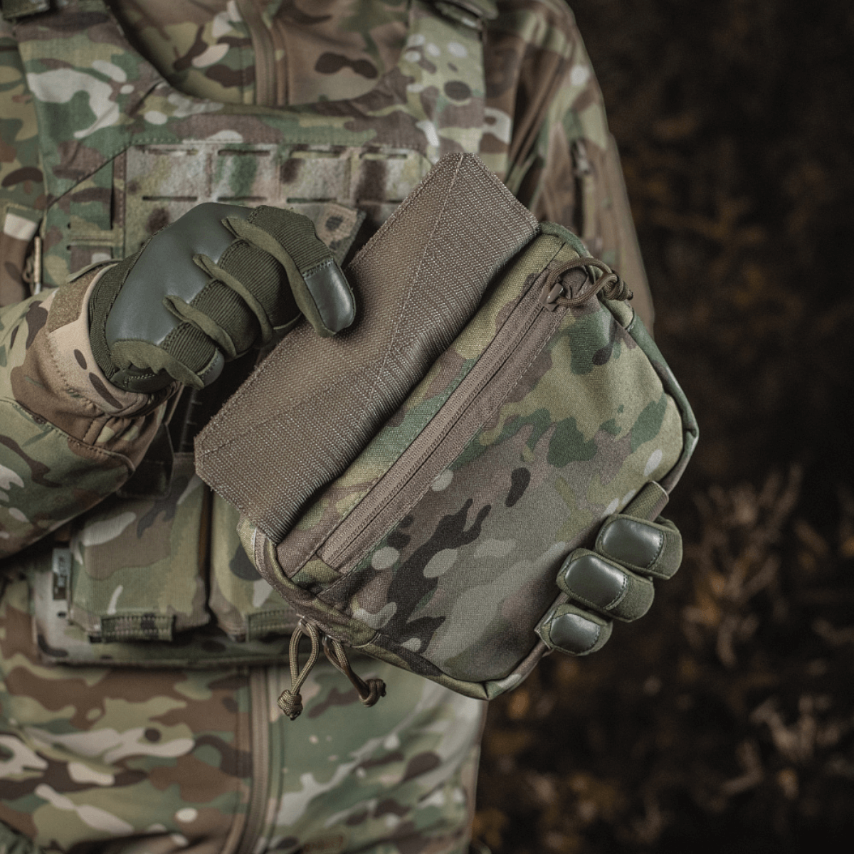M-Tac Lomme til Tilbehør Lower Large Elite i Cordura 500D, holdbar og funktionel accessory pouch ideel til taktisk brug.