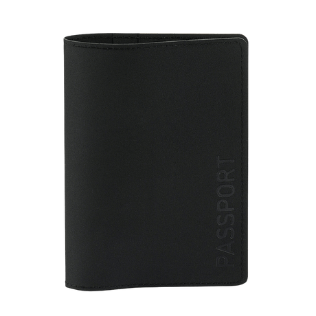 M‑Tac Pascover i polymerkomposit med vertikalt "Passport"-tryck, stilfull design, skyddar ditt pass mot slitage, mäter 13,5 x 10 cm.