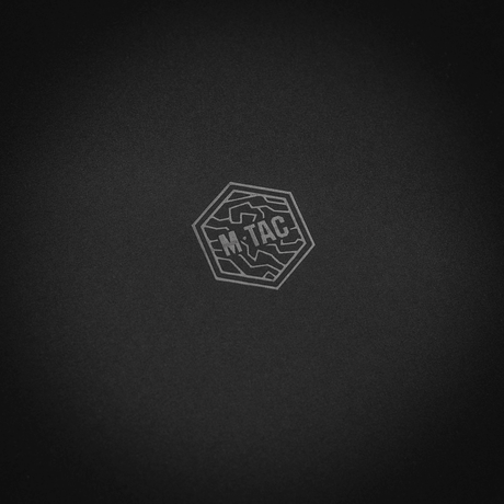 M‑Tac Field underhållsbricka 18x30 cm med stilfull hexagon-logotyp i modernt polymerkompositmaterial.