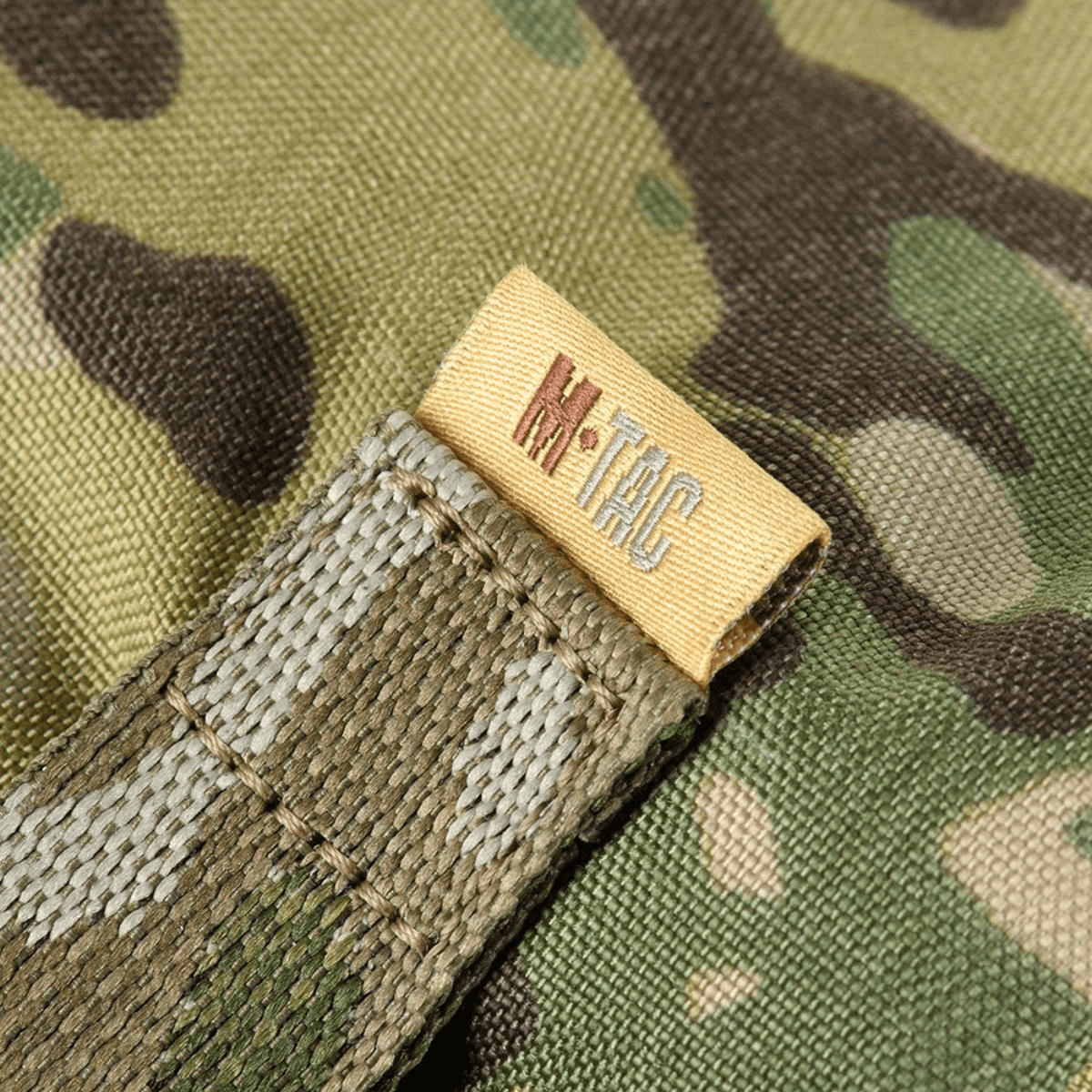 Nærbillede af M-Tac Pouch Sukharka Gen.3 XL, visa mønster og holdbart Cordura 500D-materiale i camouflage-design.
