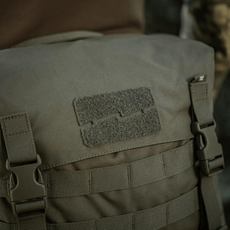 M-Tac Pouch Sukharka Gen.3 XL i Cordura 500D med Fastex-lukning, MOLLE system, og velcro-panel til patches; slidstærk feltpung.