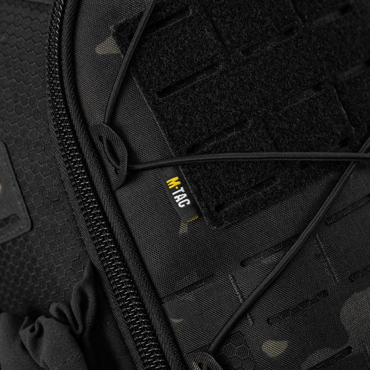 M-Tac STURM Elite Rygsæk med Cordura-materiale og sort MOLLE Laser Cut frontpanel til taktiskt udstyr.