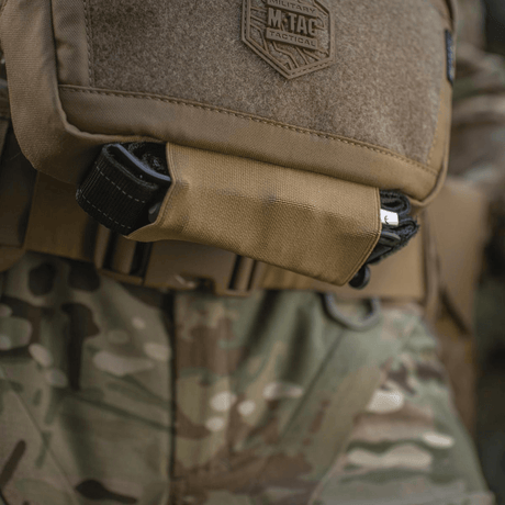 M-Tac Large Elite Gen.II Skuldertaske i camouflage med robust Cordura 500D og YKK lynlåse, ideel til taktisk brug og udstyrsopbevaring.