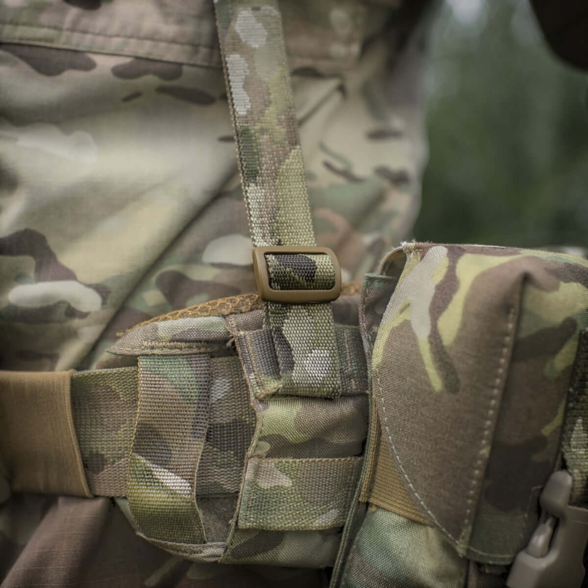 M-Tac Skulderstropper til taktisk bælte Laser Cut med MOLLE interface og justerbare spænder i camouflage materiale