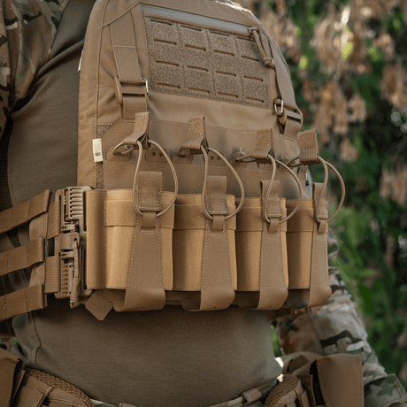 M-Tac frontpanel till Plate Carrier Cuirass QRS för 4 magasin i elastiskt material, NIJ-certifiering, galleri position 1.