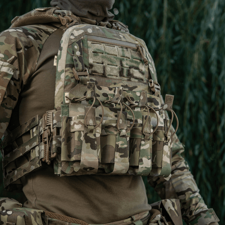 M-Tac frontpanel till Plate Carrier Cuirass QRS för 4 magasin i multicam elastiskt material, NIJ-certifiering, galleri position 1.