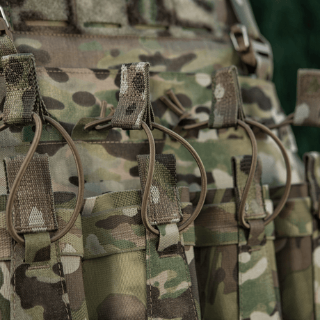 M-Tac frontpanel till Plate Carrier Cuirass QRS för 4 magasin i multicam elastiskt material, NIJ-certifiering, galleri position 1.