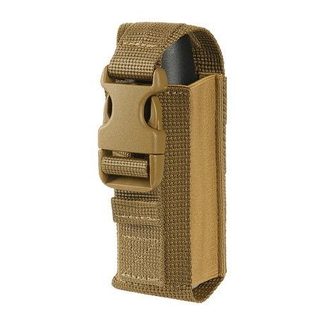 M-Tac Gasdåseholder Vertikal med MOLLE‑system och Woojin‑lås, tillverkad av MIL‑SPEC‑rem och gummiband för skyddsutrustning.