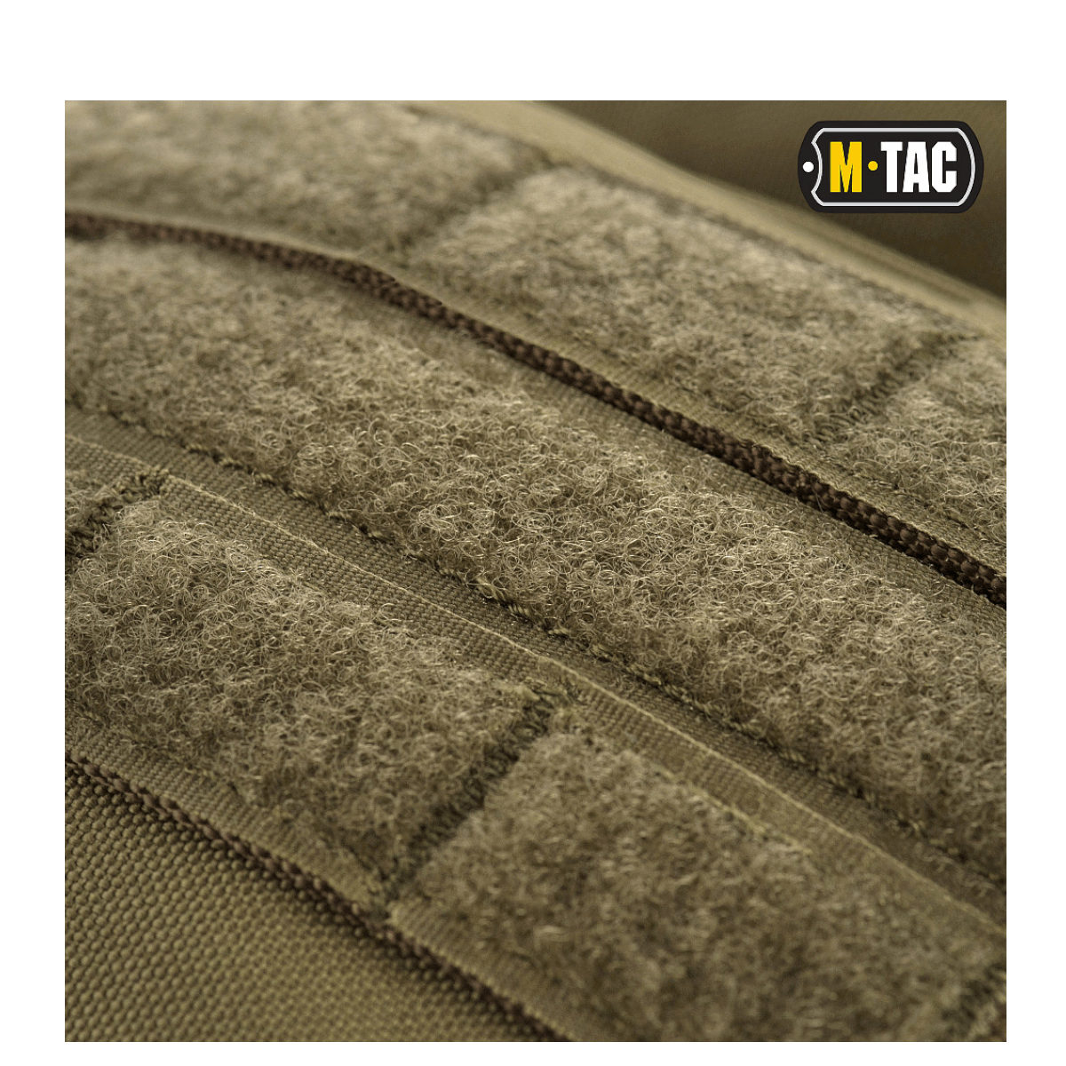 MOLLE-fastgørelsessystem på M-Tac Assault Pack, ideelt til bybrug eller korte ture. Komfortpolstrede stropper for nem bæring.