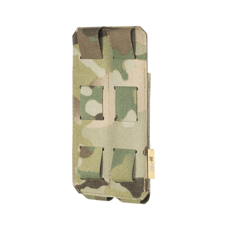 M‑Tac Double Magazine Pouch APS Laser Cut i camouflage-Cordura med MOLLE-fäste för säker transport av två magasin.