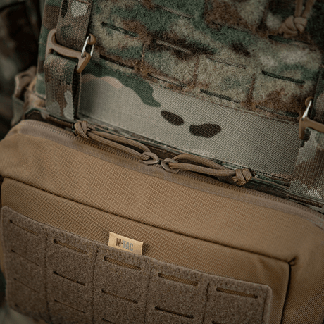 M-Tac Admin Pouch Large Elite i slitstarkt Cordura, perfekt för taktisk utrustning med velcro-panel för patches.