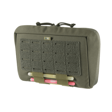 Bild av M-Tac Admin Pouch X-Large Elite, en slitstark, rymlig väska med velcrofront och elastik för taktisk utrustning och patches.