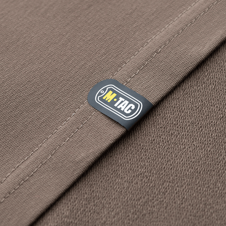 M-Tac Pullover 4 Seasons med minimalistisk design och stretchfasta muddar för taktik och vardag i alla årstider