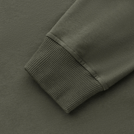 Detaljbild av mudd på M-Tac Pullover 4 Seasons i grön, tillverkad i elastiskt tyg för mångsidig användning.