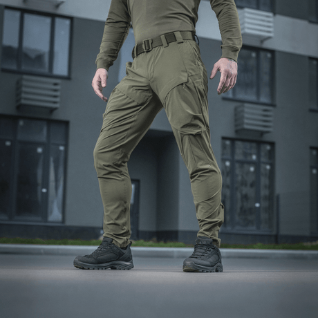 M-Tac Bukser Rubicon Flex til træning og fritid med 4-Way Stretch stof, cargo-lommer og vandtæt teknologi.