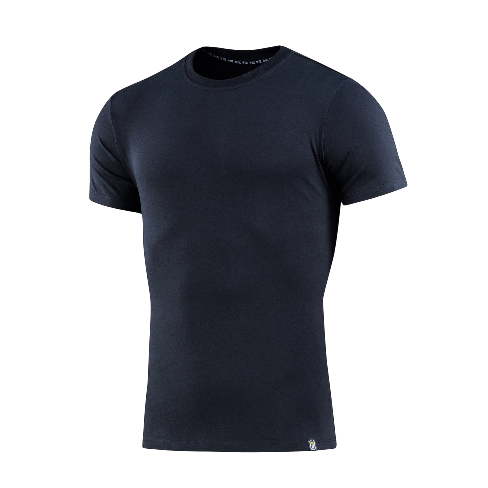 M-Tac T-shirt 93/7 Summer i sort, lavet af 93% bomuld og 7% elastan, ideel til hverdagsbrug og varm sommerdage på grund af let og åndbart materiale.