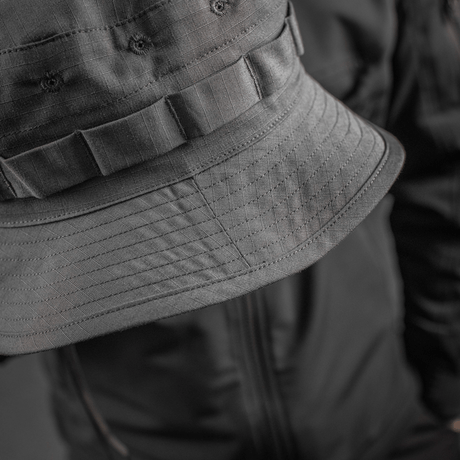 M-Tac Panama Rip-Stop hat med rip-stop materiale og semi-stiv skygge. Inspireret af amerikansk Boonie-model. Ideel til camouflage og åndbarhed.