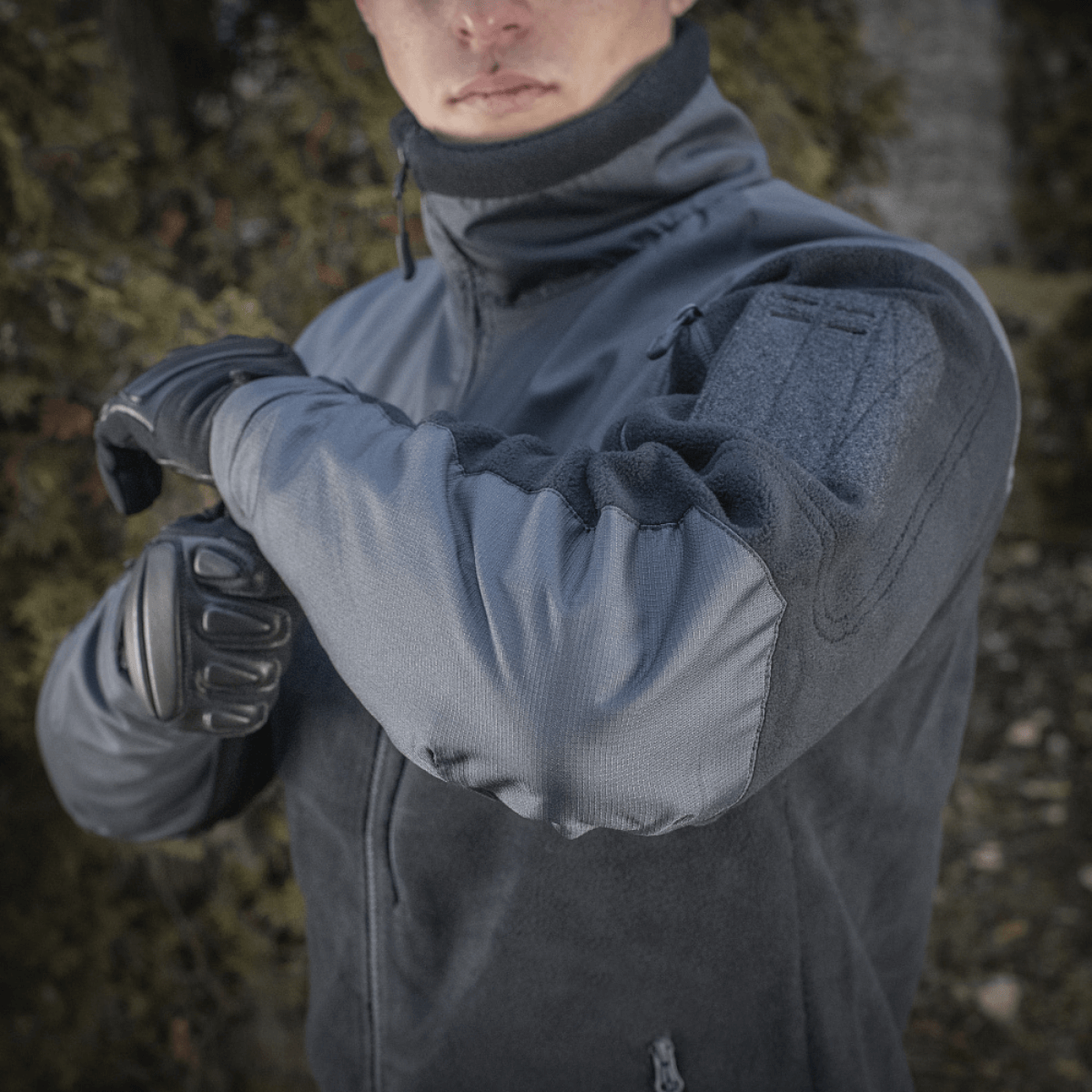 M-Tac Alpha Microfleece Jakke Gen.II, fleecejakke til koldt vejr med forstærket fleece og Oxford nylon, taktisk og outdoor brug.