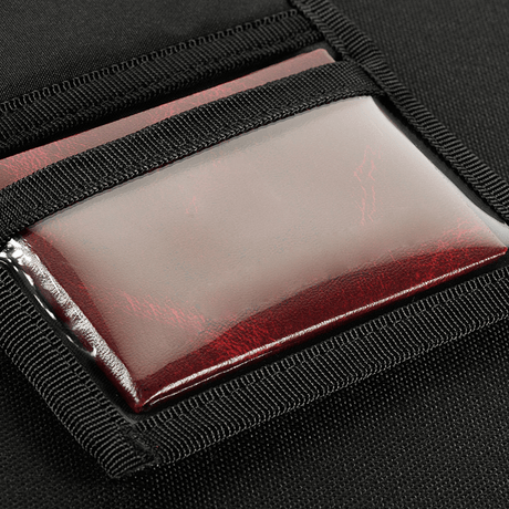 M-Tac Plånbok Elite Gen.II med PVC-ficka och slitstarkt Cordura 500D-material, idealisk för att bära kontanter och kort.