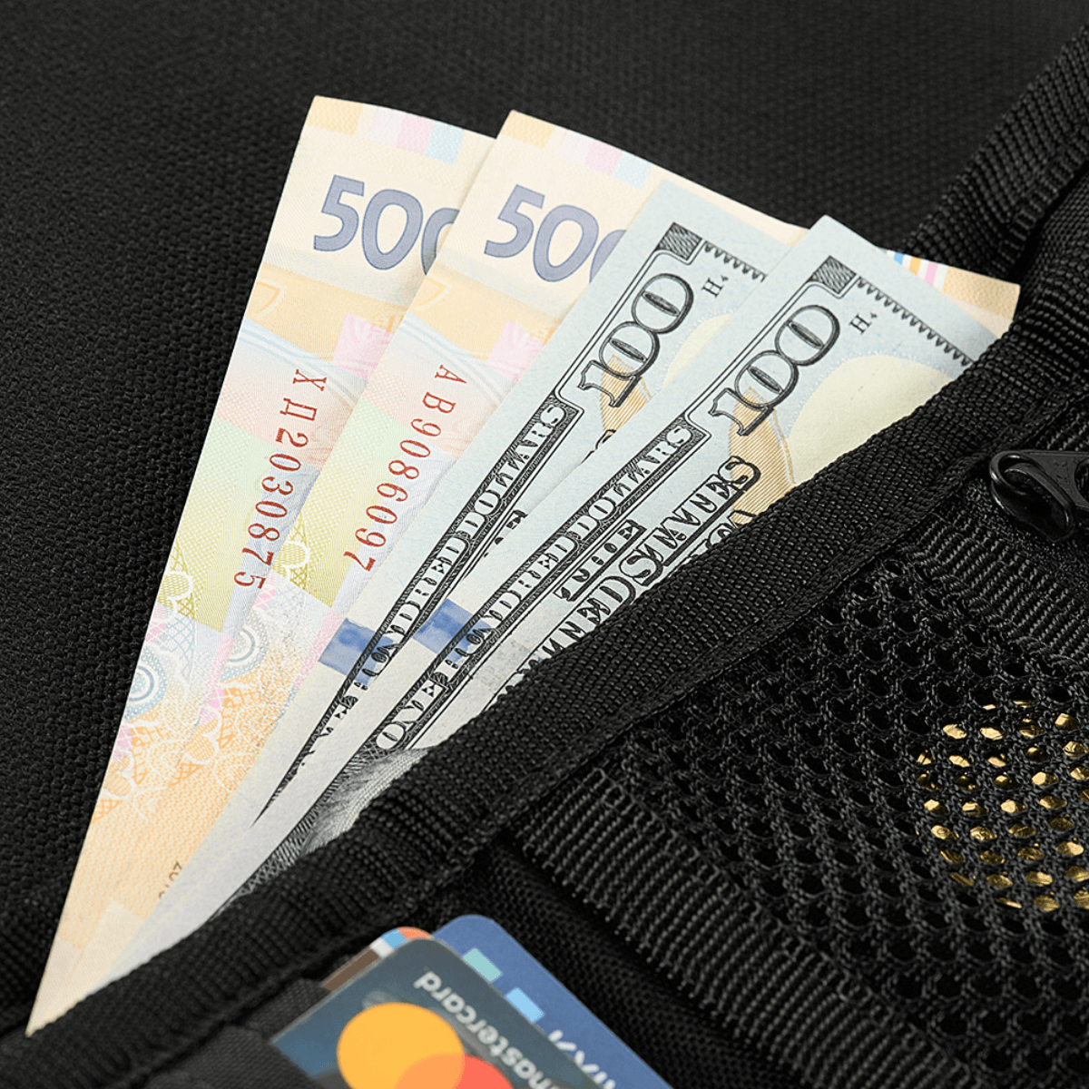 M-Tac Pung Elite Gen.II med sedler og kort i sorte Cordura-rum