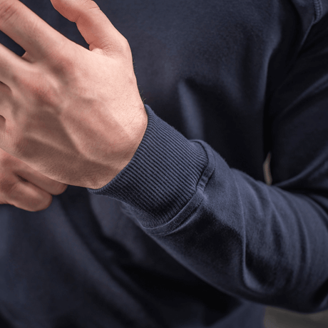 M-Tac Raglan Athlete sweatshirt med raglanärm och elastiska muddar, idealisk för sport och vardag, material 95% bomull, 5% elastan.